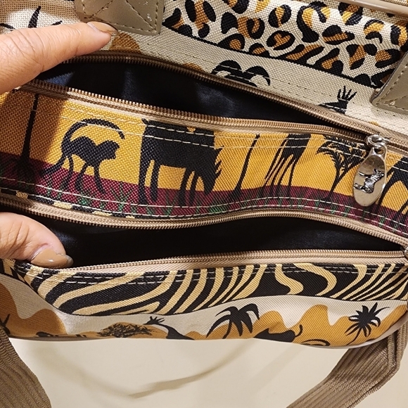 Pioneer Express Vintage Safari Printed travel bag - Picture 9 of 10